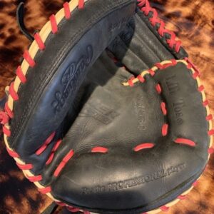 First Baseman & Catcher Glove (Exterior Rim String)